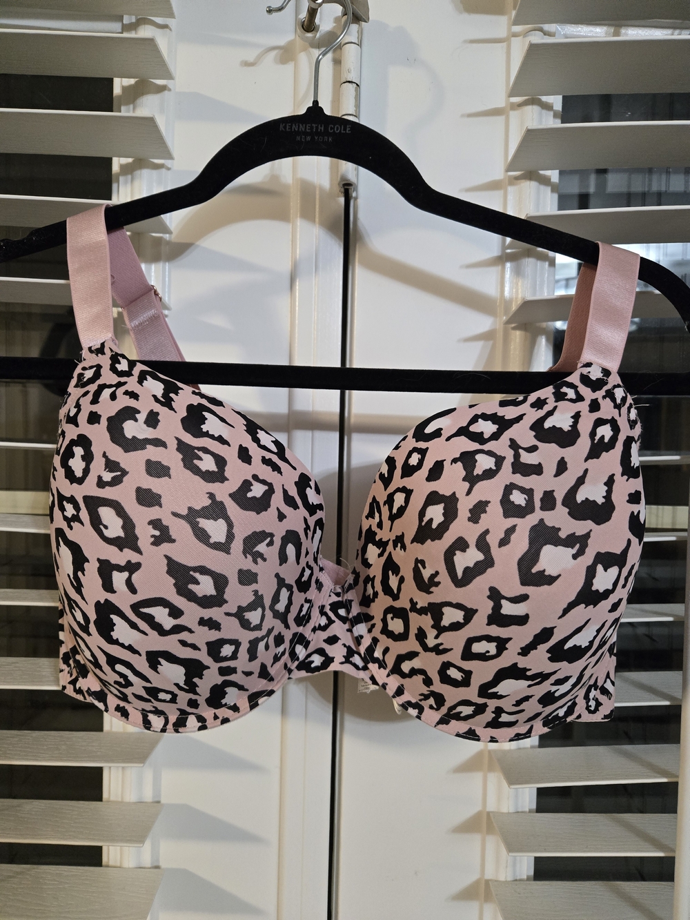 Thalia Sodi Pink Leopard Print Full Coverage T-Shirt Bra Sz 40D